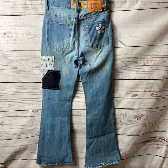 NWT Urban Outfitters BDG High Waisted Indigo Craft Patchwork Flare Jeans 24 - Picture 10 of 13
